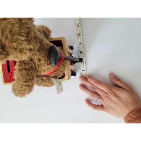 Vintage 2000 Radio Flyer Collectible Coin Bank Plush Girl Bear in Wagon Enesco - Picture 10 of 11